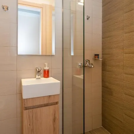 Apartment Cozy Apt. 2min From Metro Athens