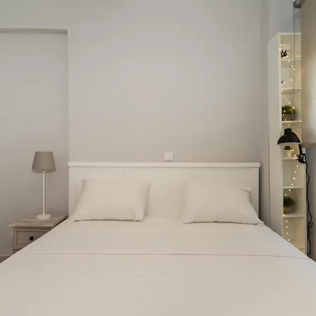 Apartment Cozy Apt. 2min From Metro Athens